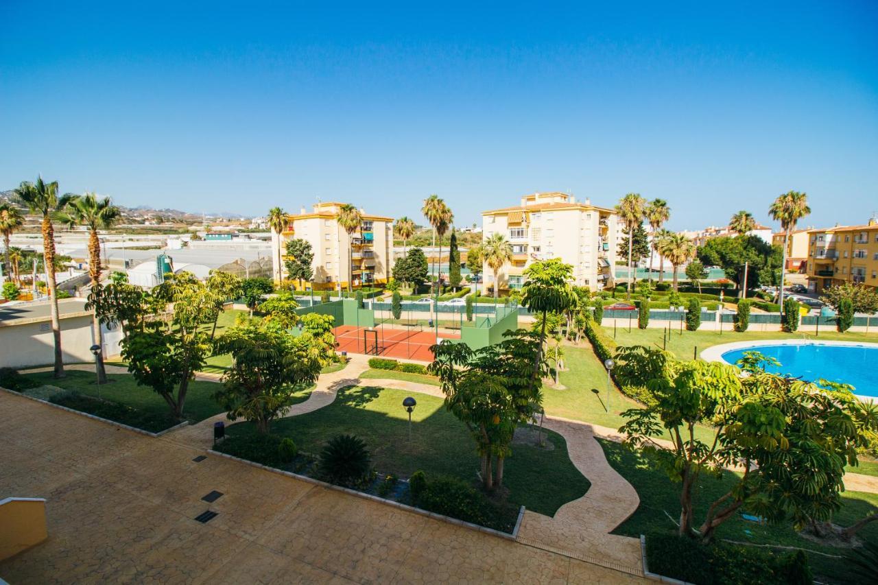 Espectacular Residencial En 2A Linea Piscina Tenis Algarrobo Costa Dış mekan fotoğraf