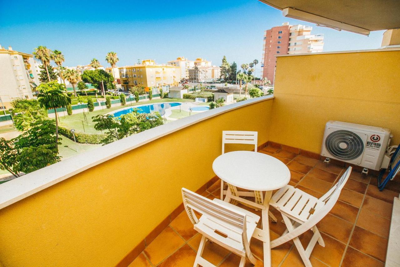 Espectacular Residencial En 2A Linea Piscina Tenis Algarrobo Costa Dış mekan fotoğraf
