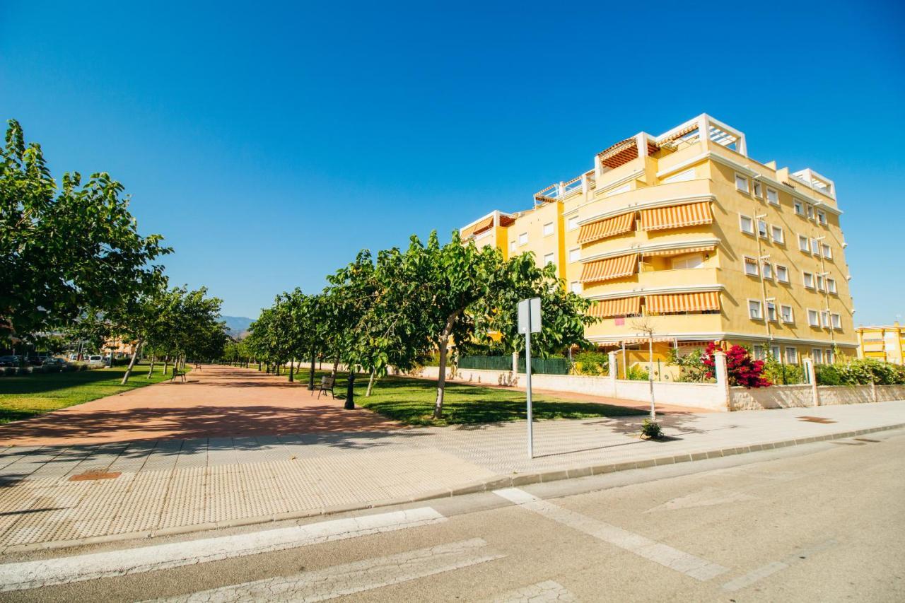 Espectacular Residencial En 2A Linea Piscina Tenis Algarrobo Costa Dış mekan fotoğraf